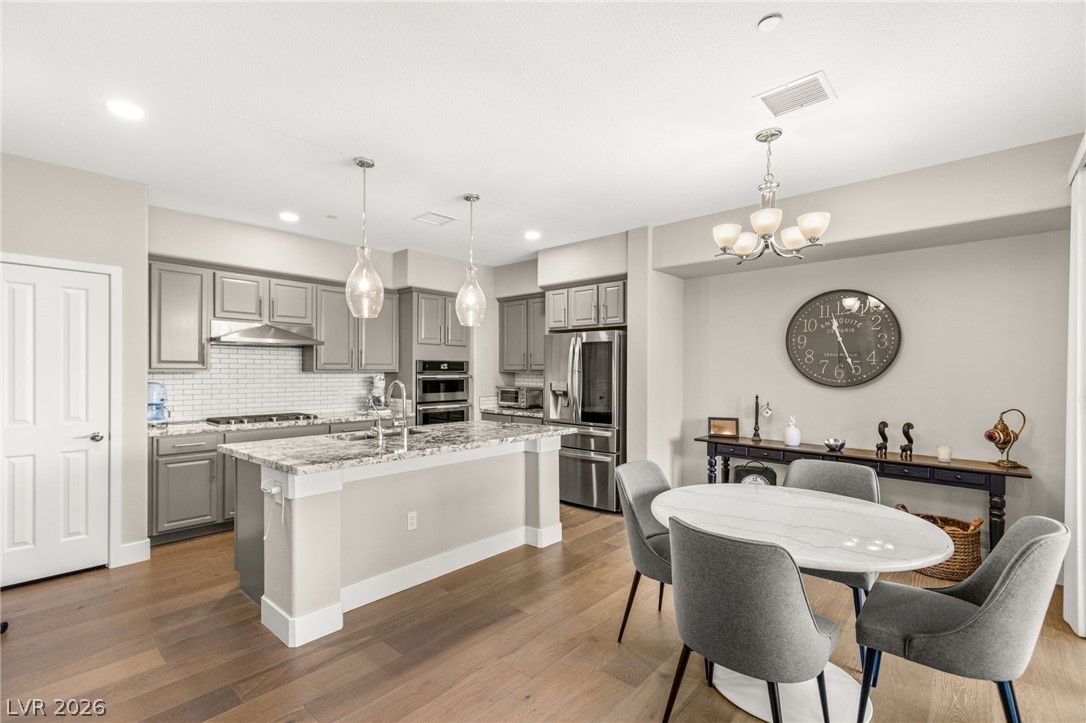 2555 Hampton Road 3108
