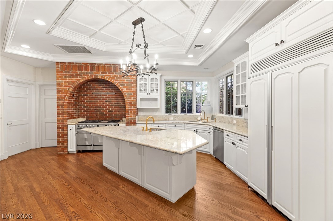 3001 Astoria Pines Circle