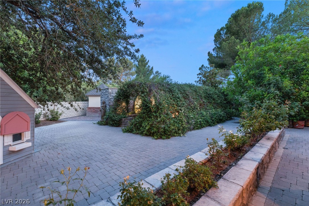 3001 Astoria Pines Circle