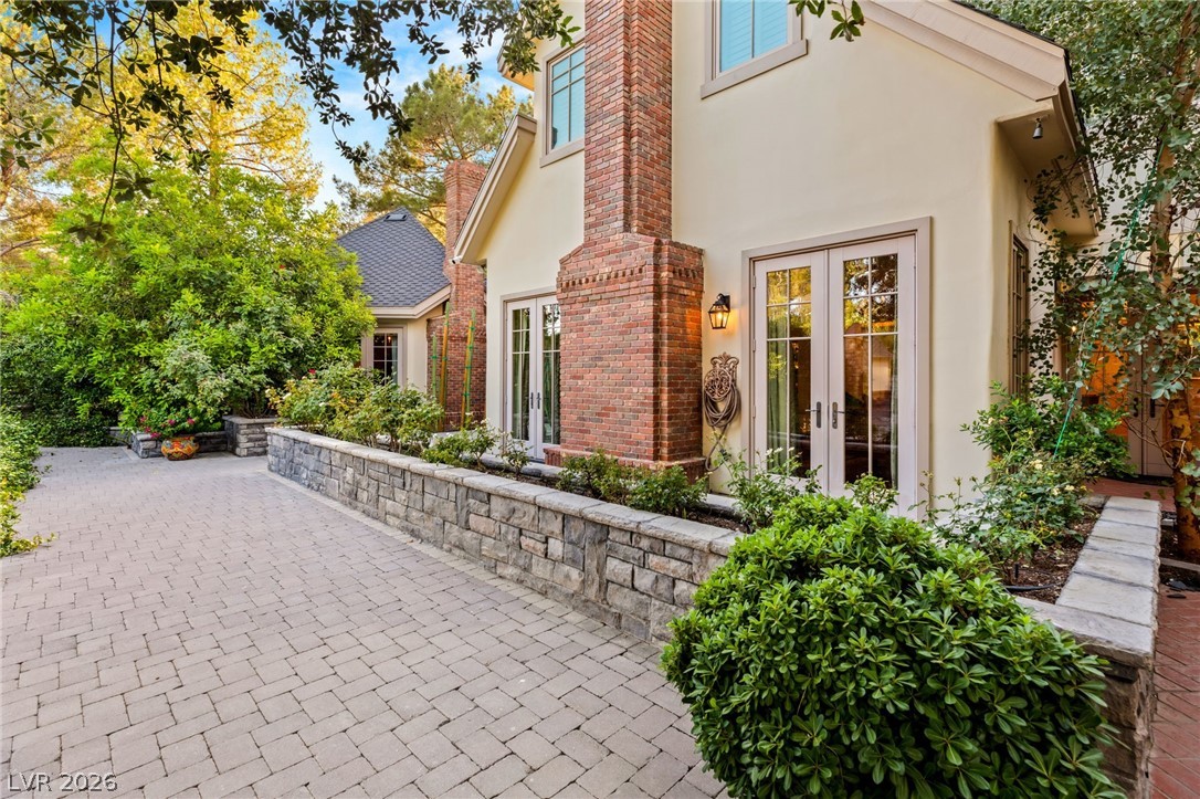 3001 Astoria Pines Circle