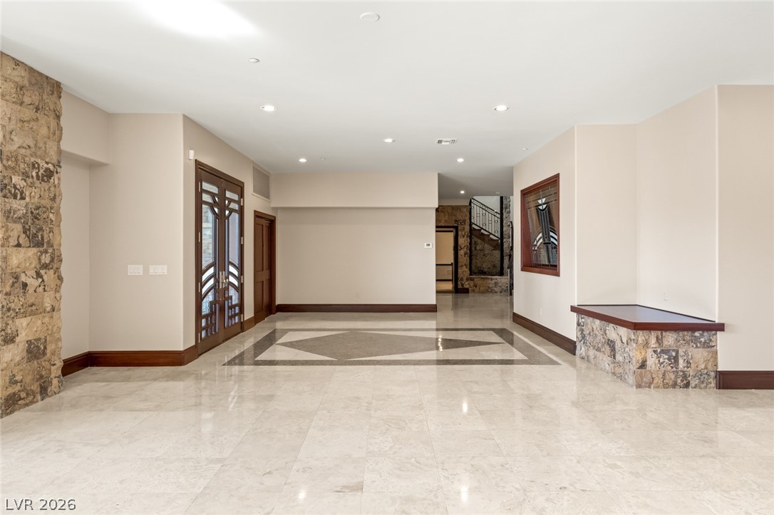 1729 Tangiers Drive