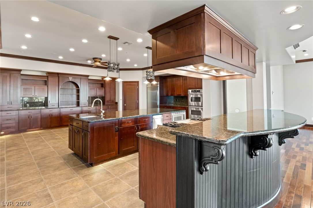 1729 Tangiers Drive