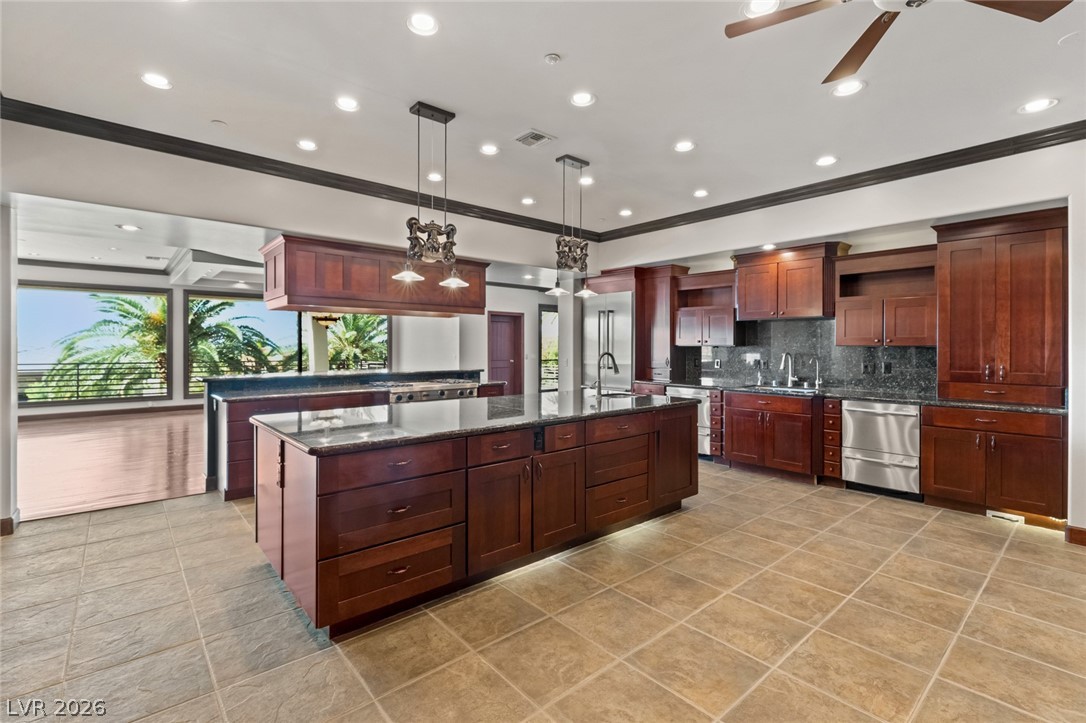 1729 Tangiers Drive