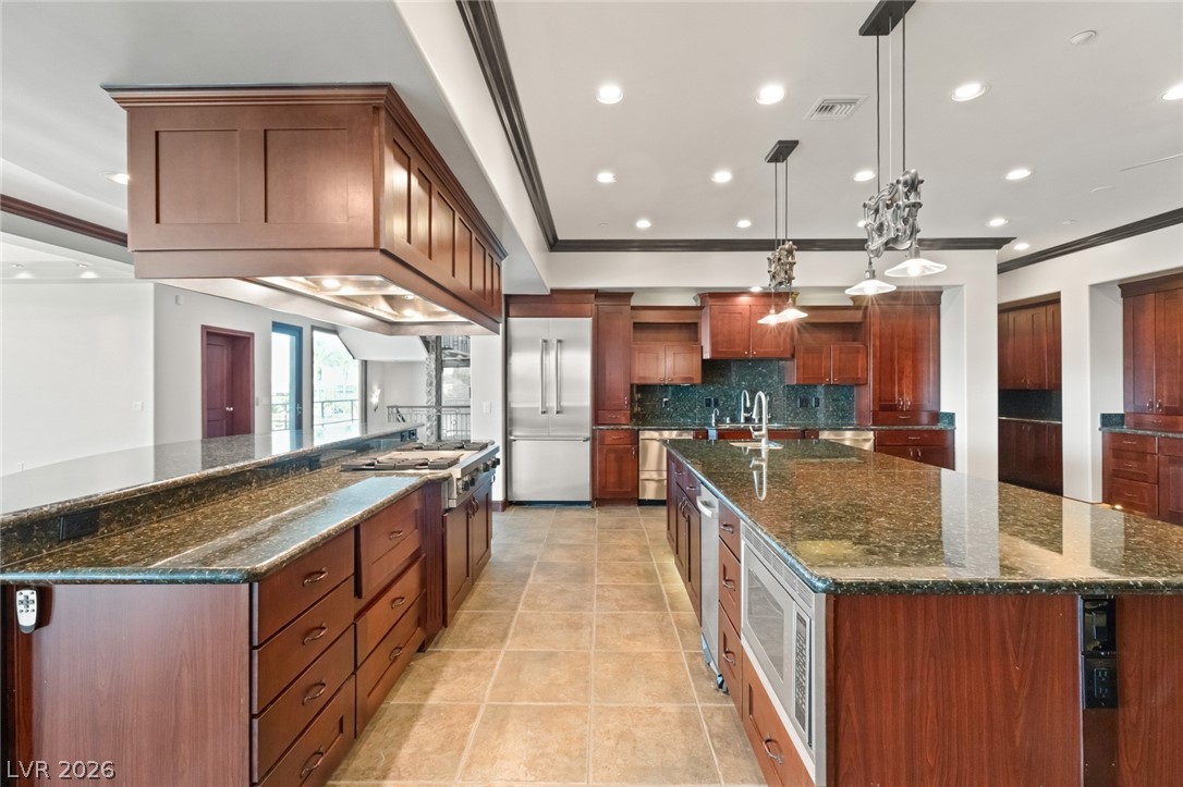 1729 Tangiers Drive