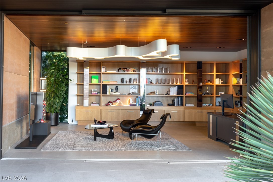 7 SABLE RIDGE Court