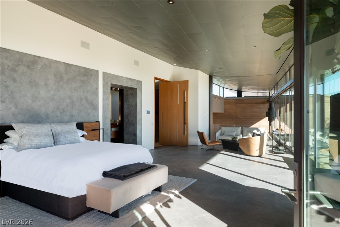 7 SABLE RIDGE Court