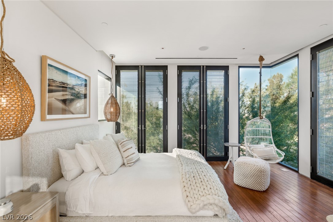 7 SABLE RIDGE Court