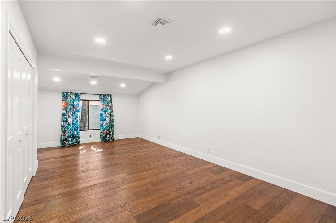 2101 Calle De Espana