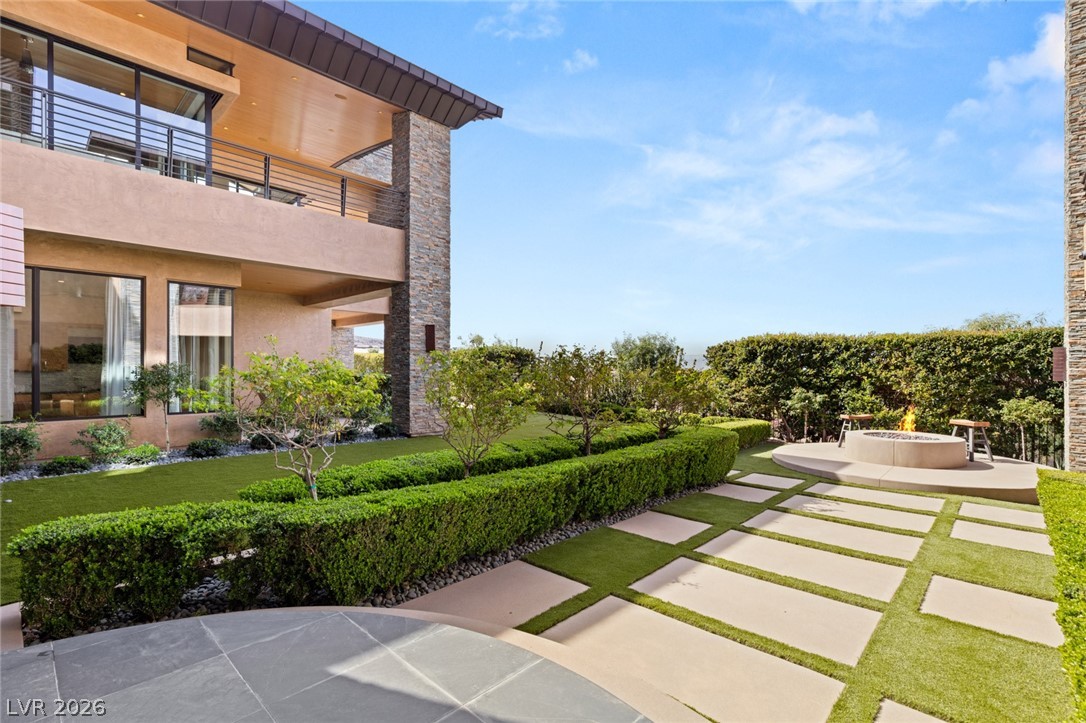 681 Tranquil Rim Court