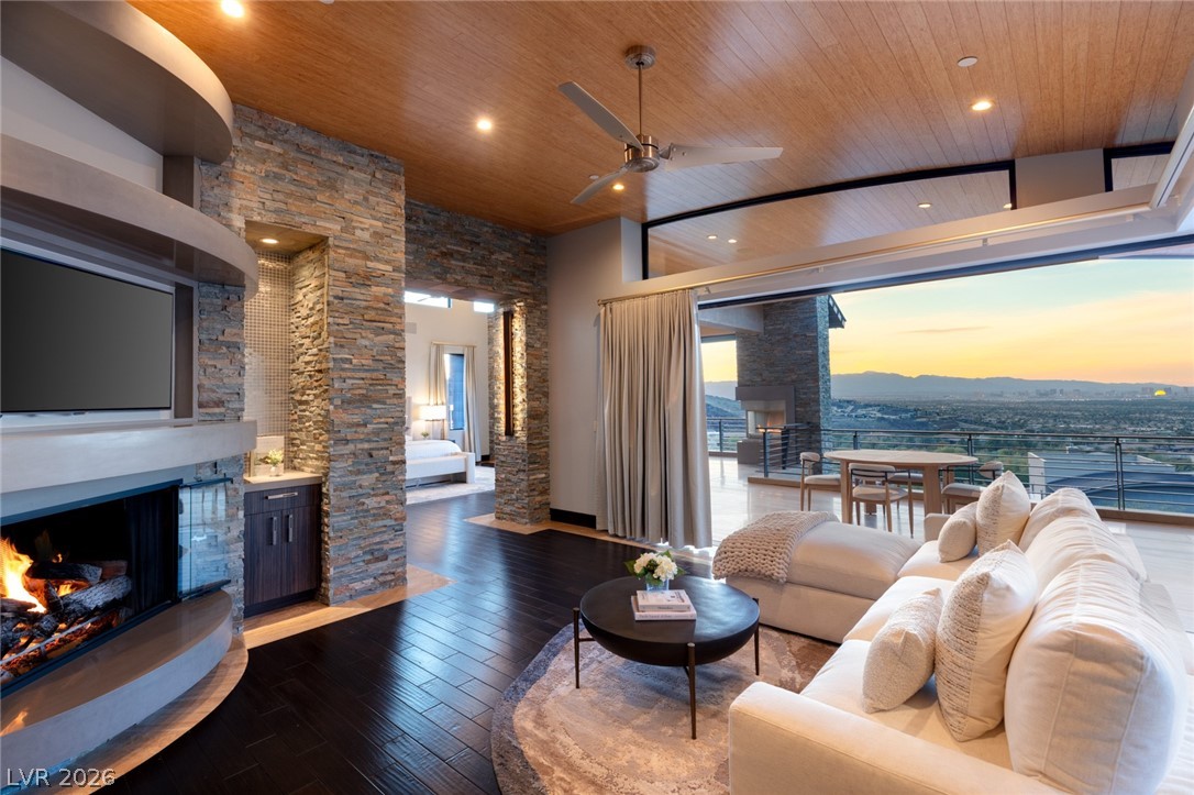 681 Tranquil Rim Court