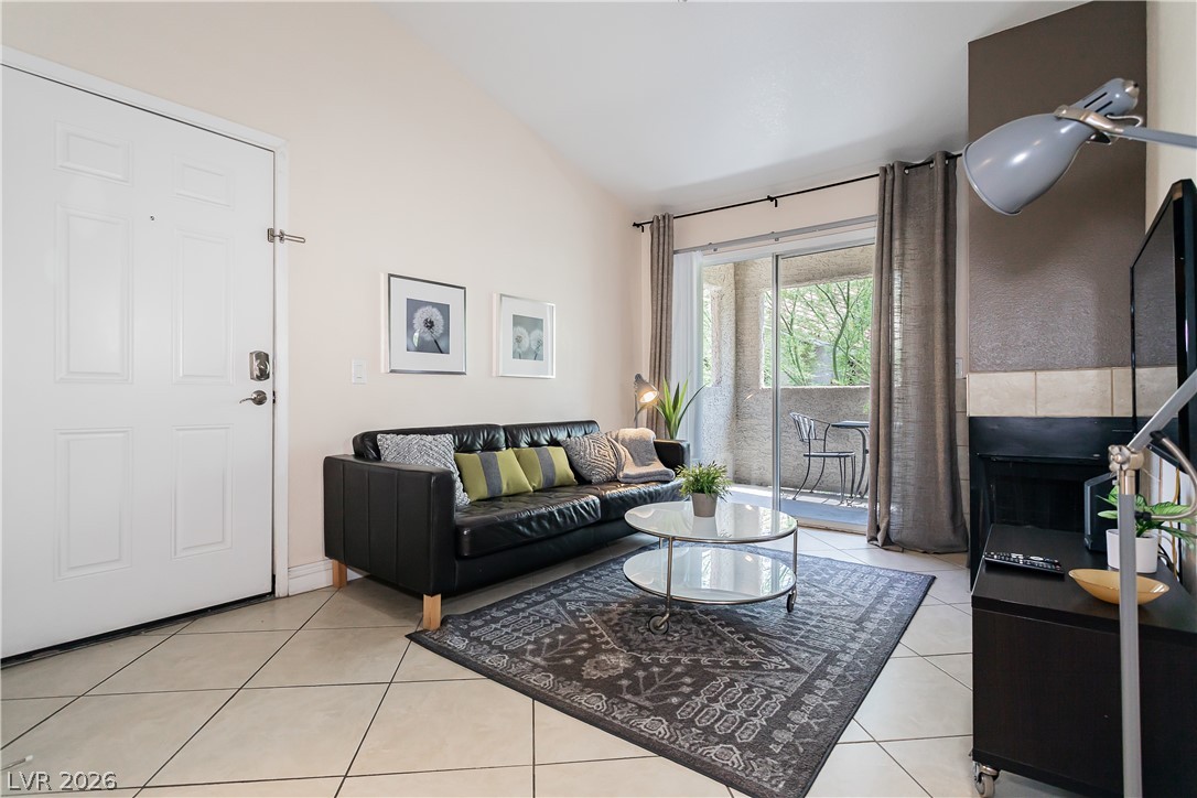 4200 South Valley View Boulevard 3091