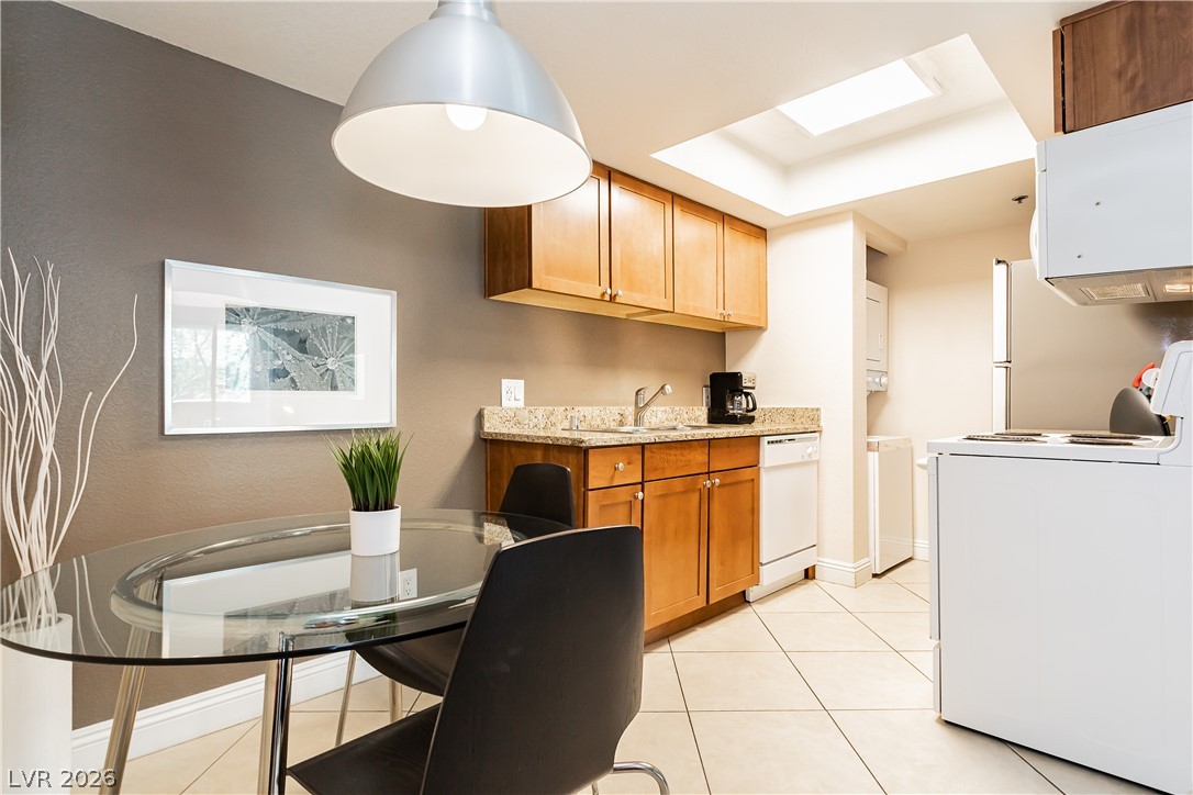 4200 South Valley View Boulevard 3091