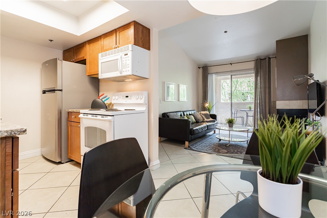 4200 South Valley View Boulevard 3091