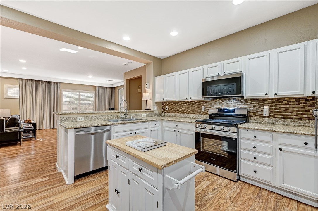10932 Snow Cloud Court
