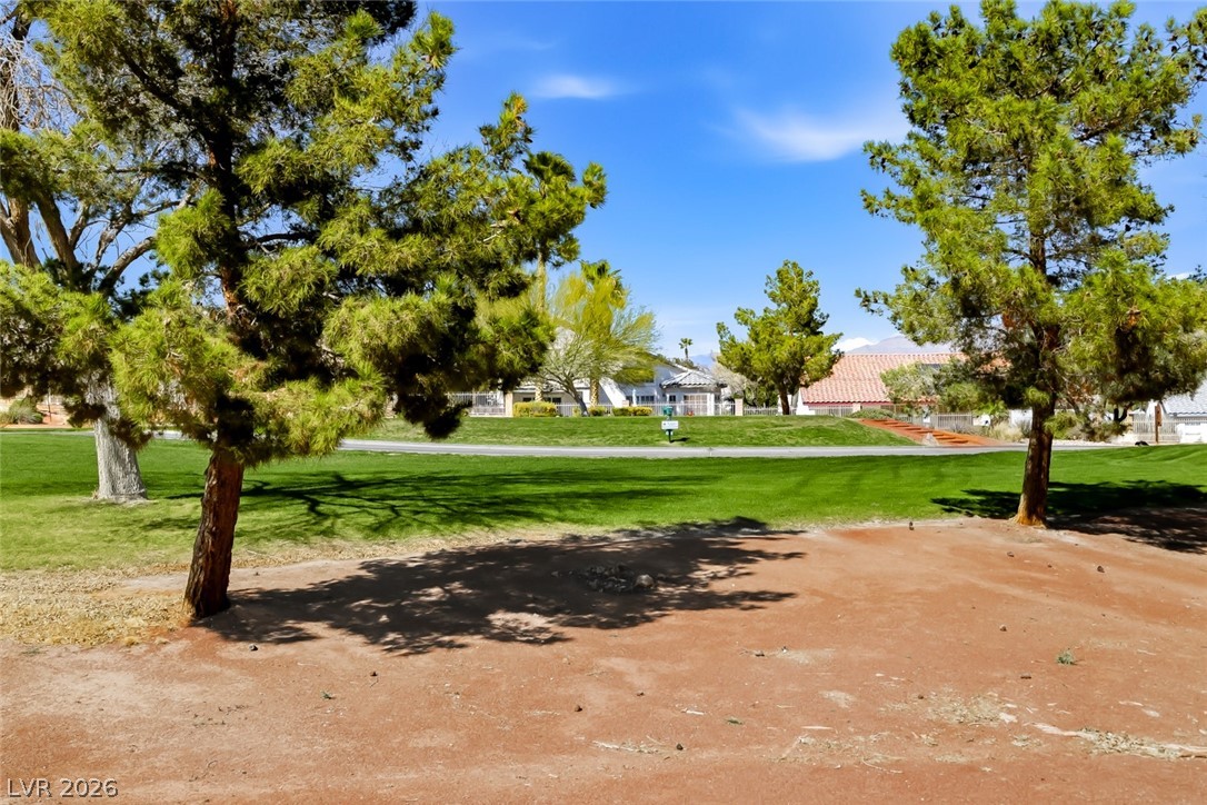 5004 Desert Fir Drive