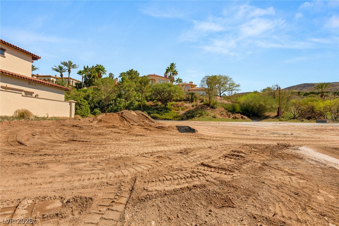 40 Grand Corniche Drive