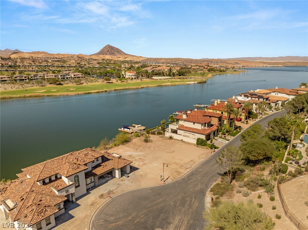 40 Grand Corniche Drive