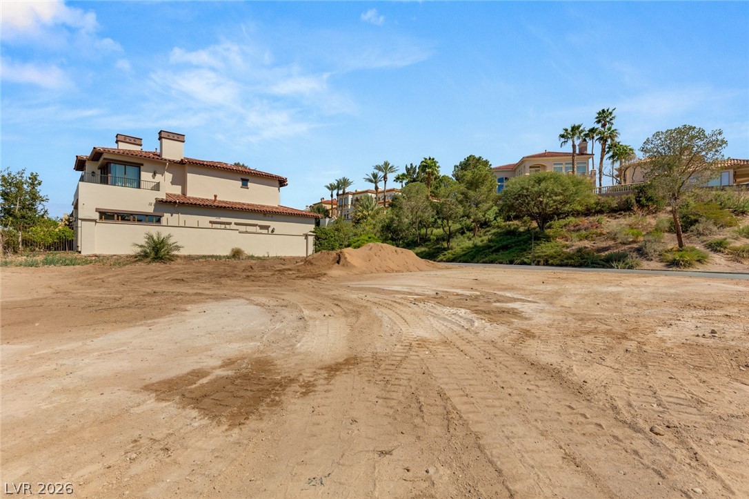 40 Grand Corniche Drive