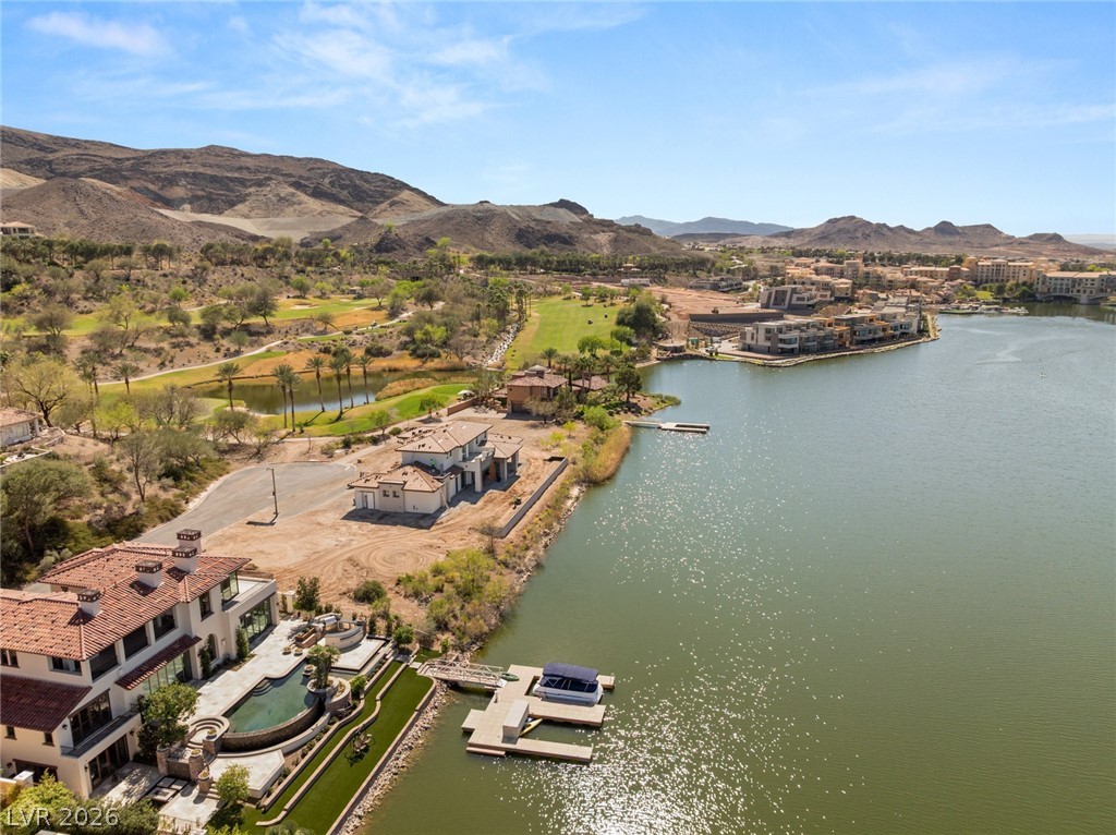 40 Grand Corniche Drive