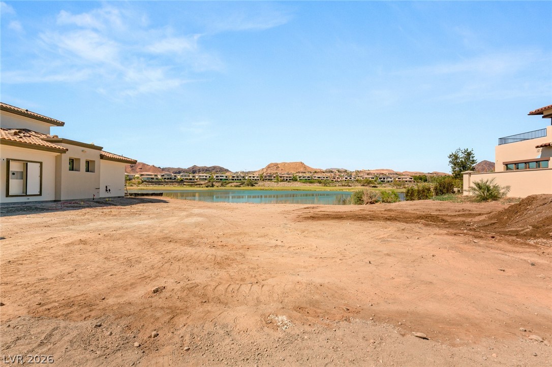 40 Grand Corniche Drive