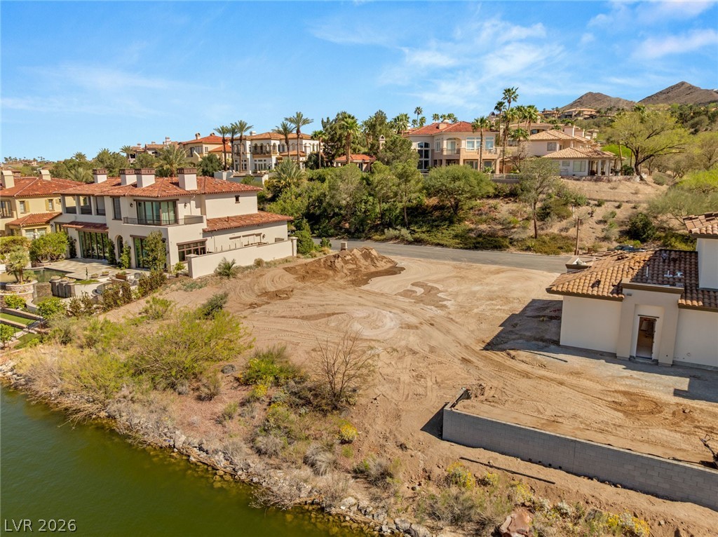 40 Grand Corniche Drive