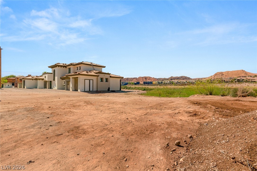 40 Grand Corniche Drive