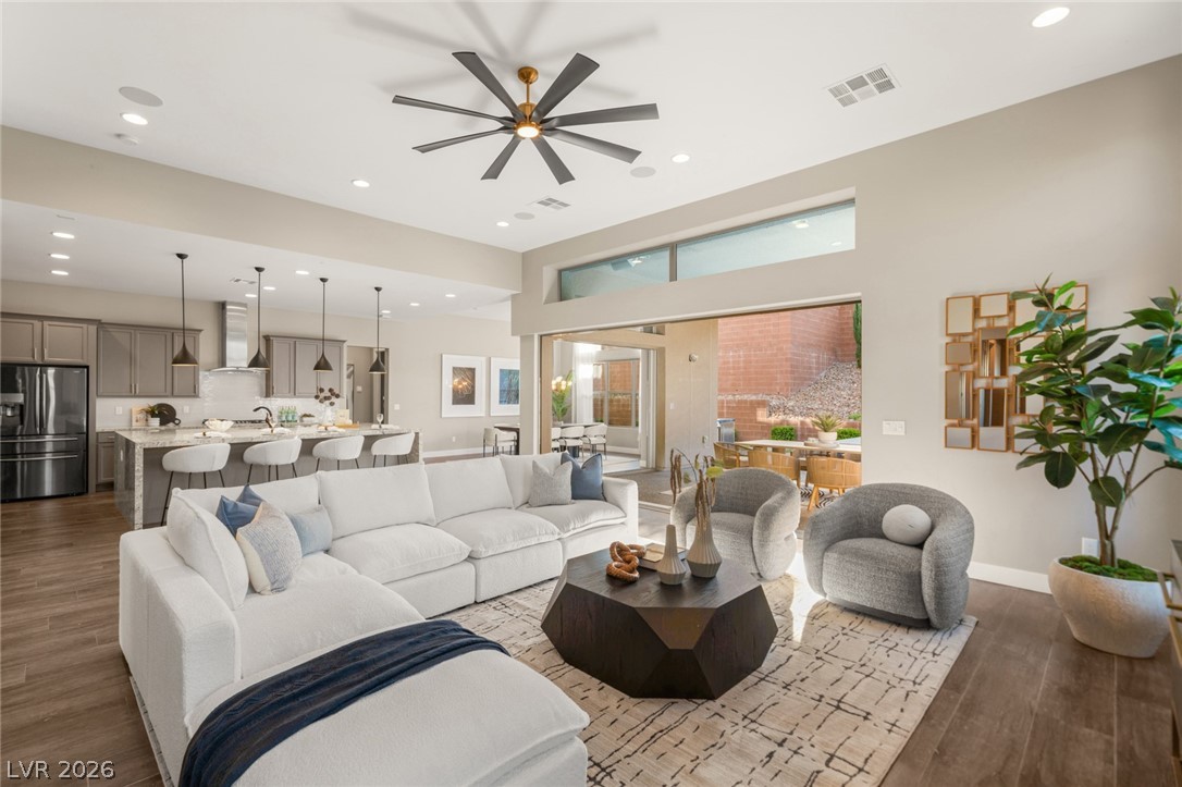 6845 Stellar Wind Street