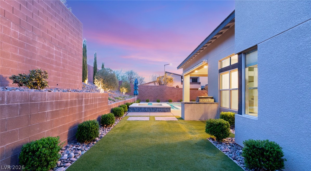 6845 Stellar Wind Street