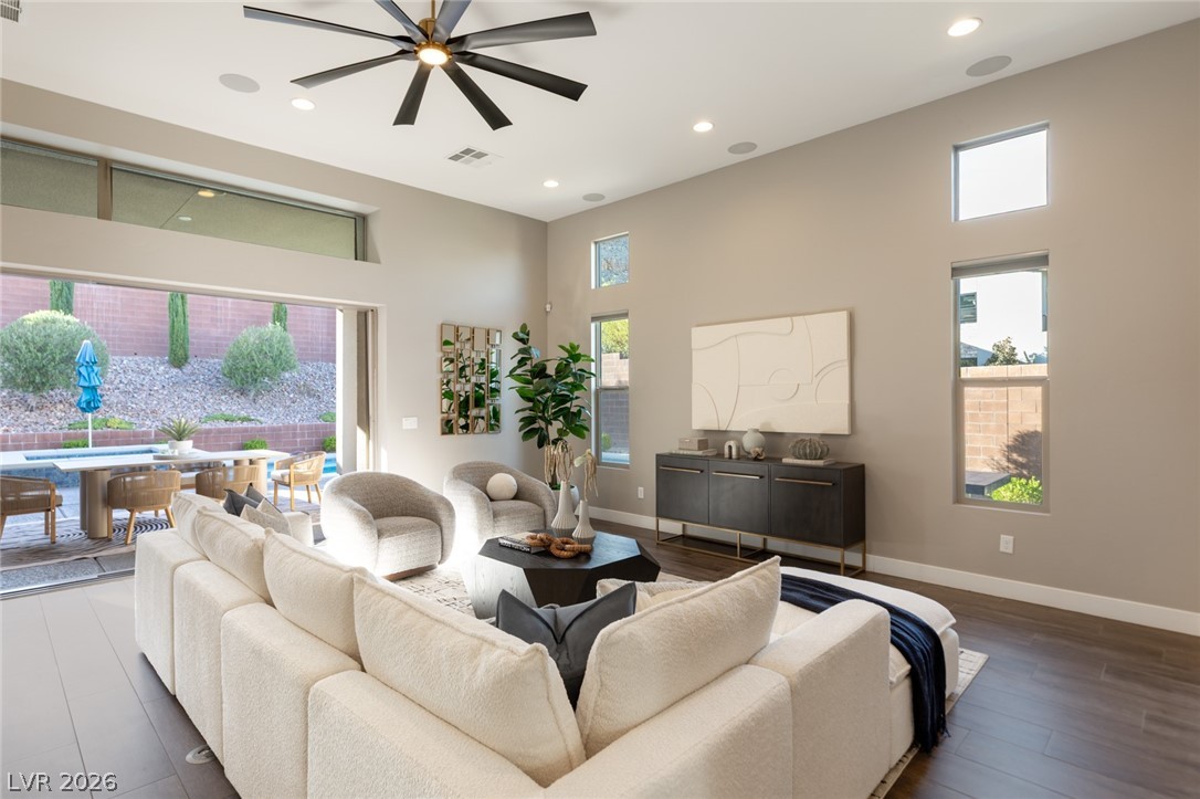 6845 Stellar Wind Street