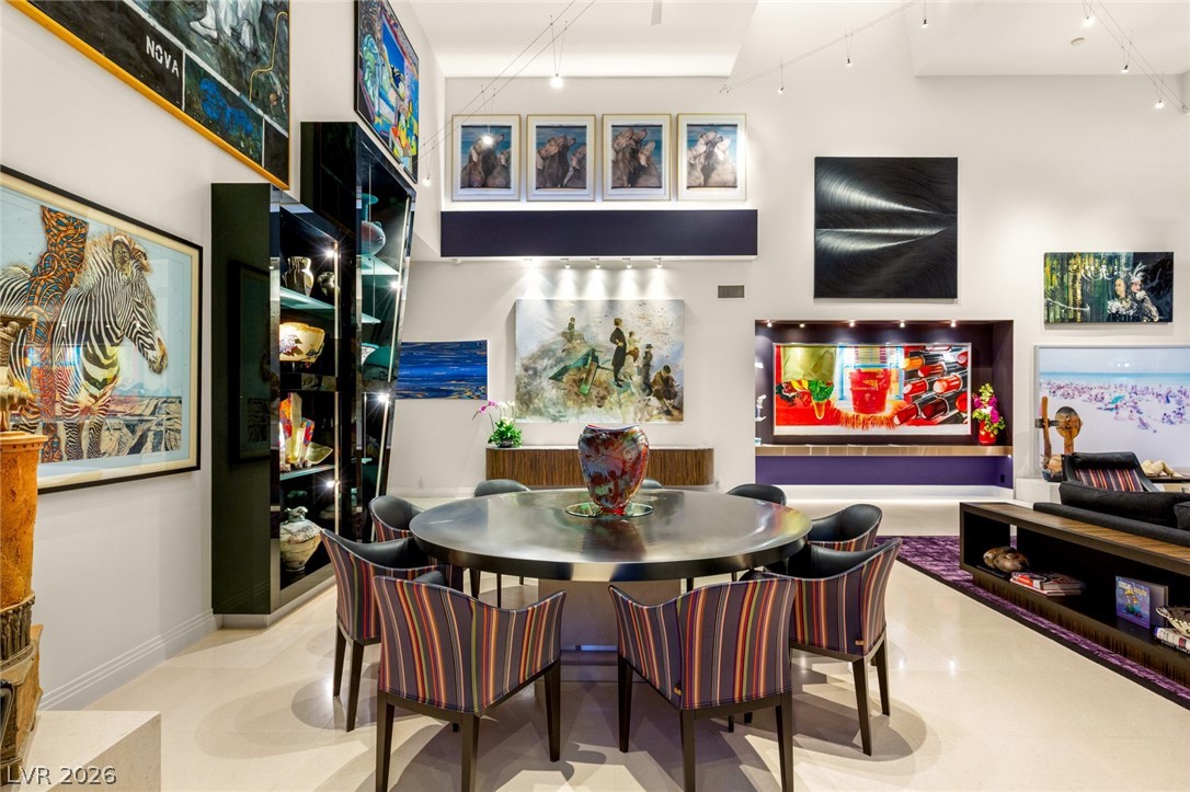 3754 Mesa Linda Drive