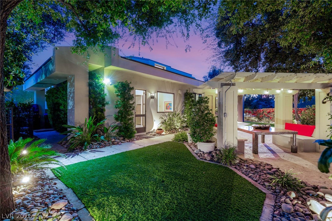 3754 Mesa Linda Drive