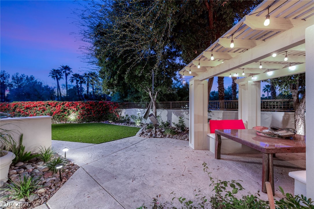 3754 Mesa Linda Drive