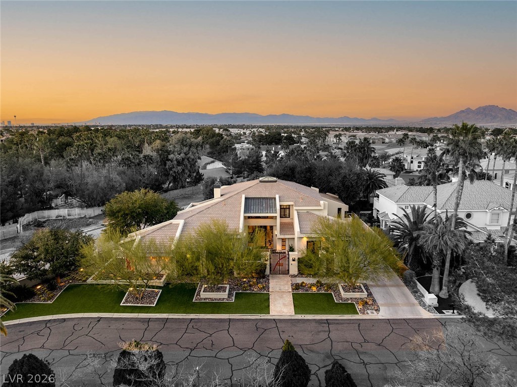 3754 Mesa Linda Drive