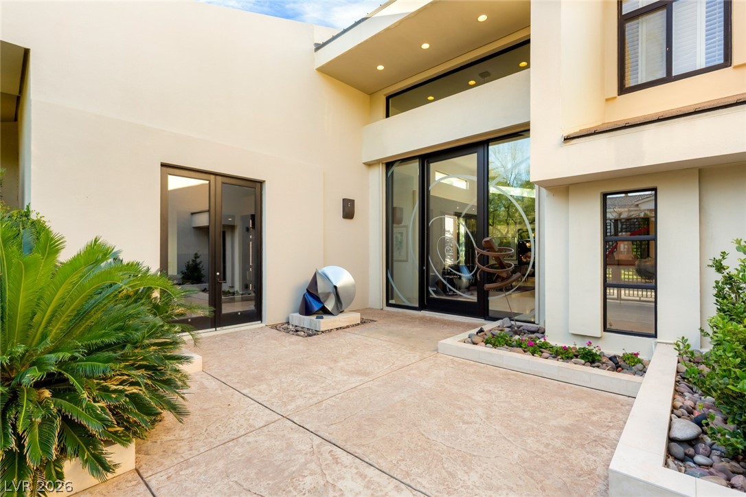 3754 Mesa Linda Drive
