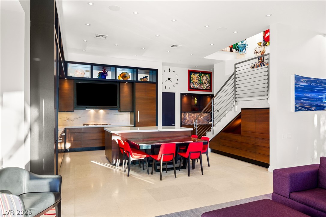 3754 Mesa Linda Drive