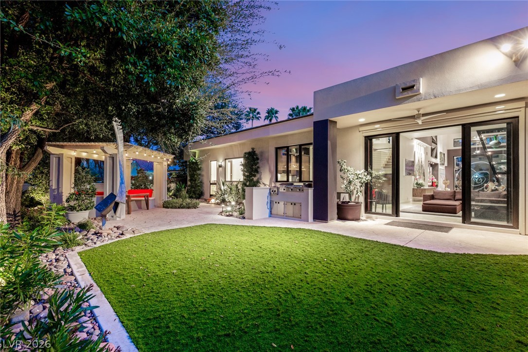 3754 Mesa Linda Drive