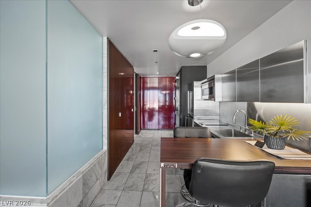 4381 West Flamingo Road 5118