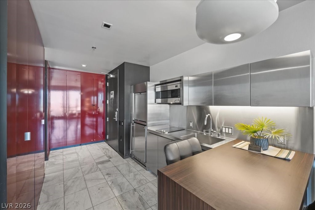 4381 West Flamingo Road 5118