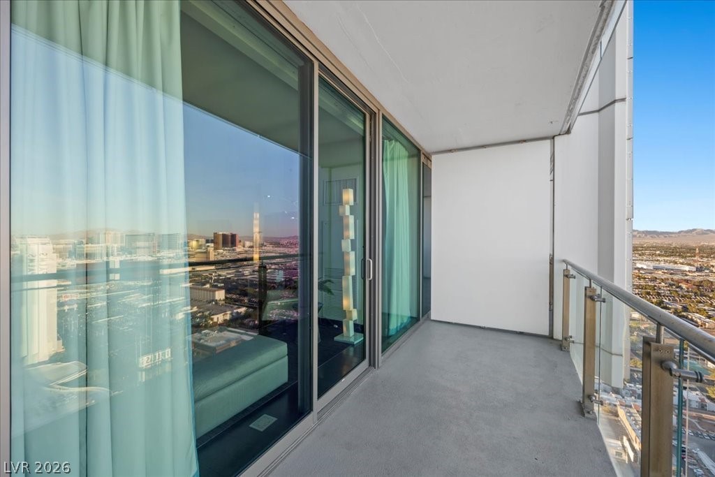 4381 West Flamingo Road 5118