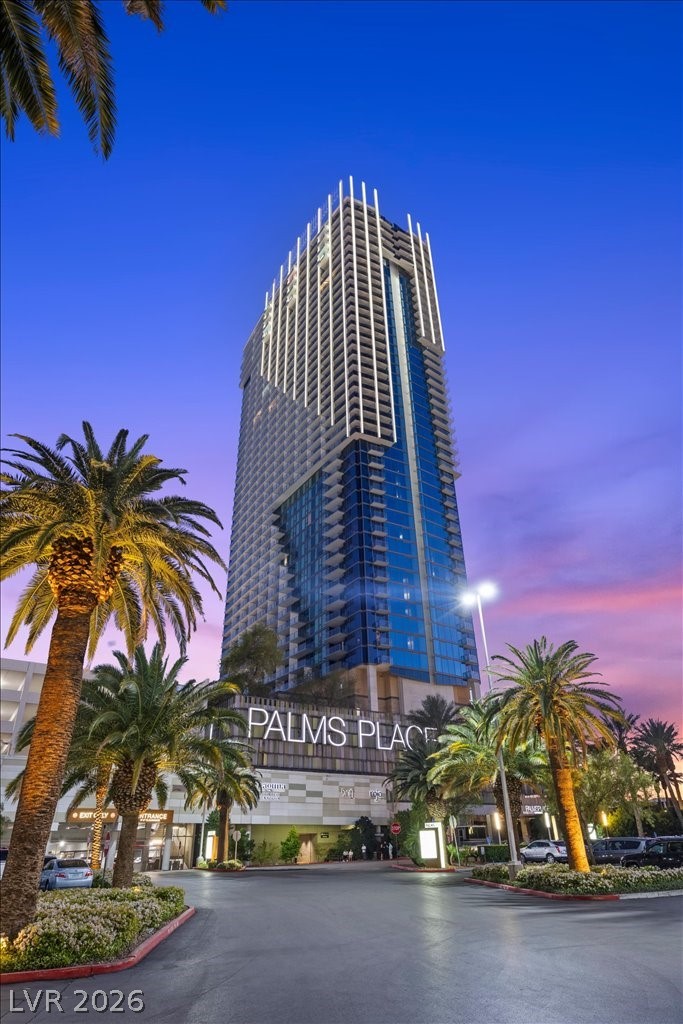 4381 West Flamingo Road 5118