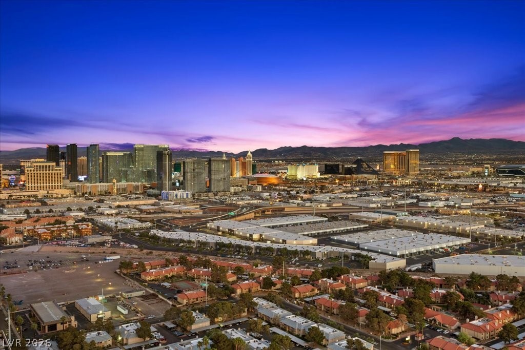 4381 West Flamingo Road 5118
