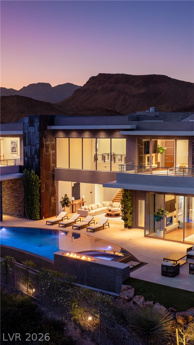 91 Hawk Ridge Drive