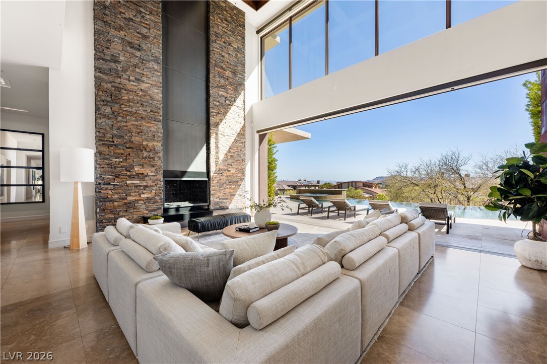 91 Hawk Ridge Drive