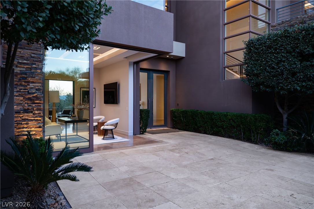 91 Hawk Ridge Drive