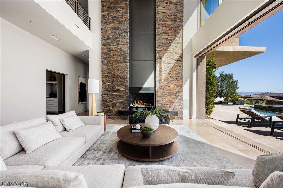 91 Hawk Ridge Drive