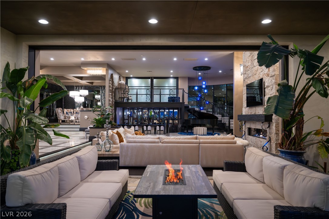 677 Boulder Summit Drive