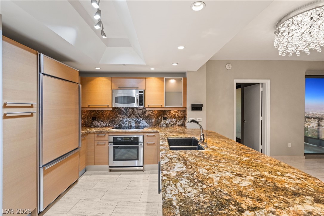 322 Karen Avenue 4202
