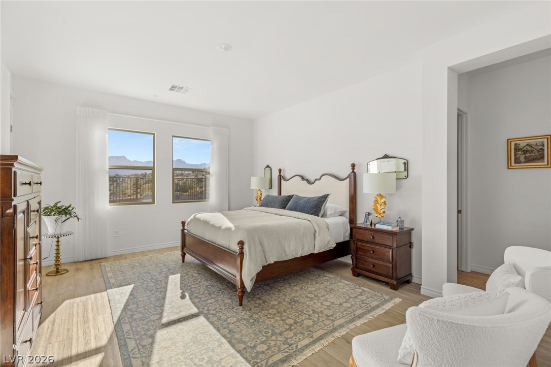 12596 Heritage Heights Drive