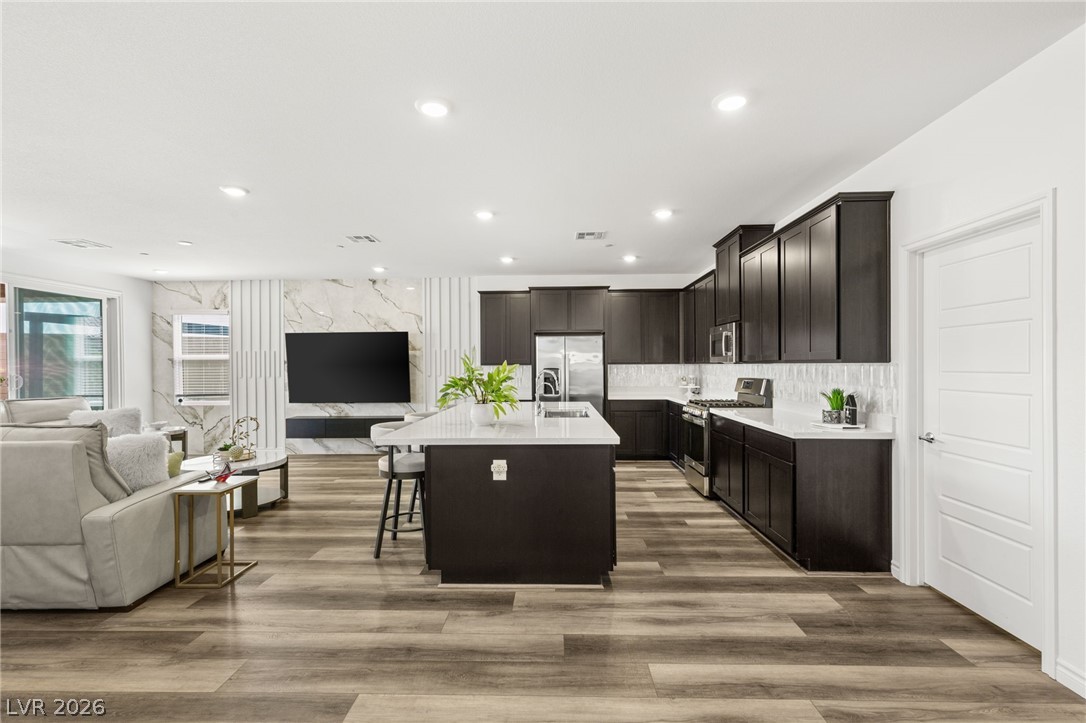 3489 Lamberto Cliff Way