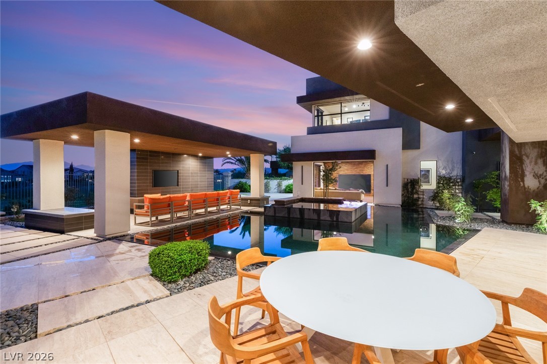 2805 Via Tazzoli Court